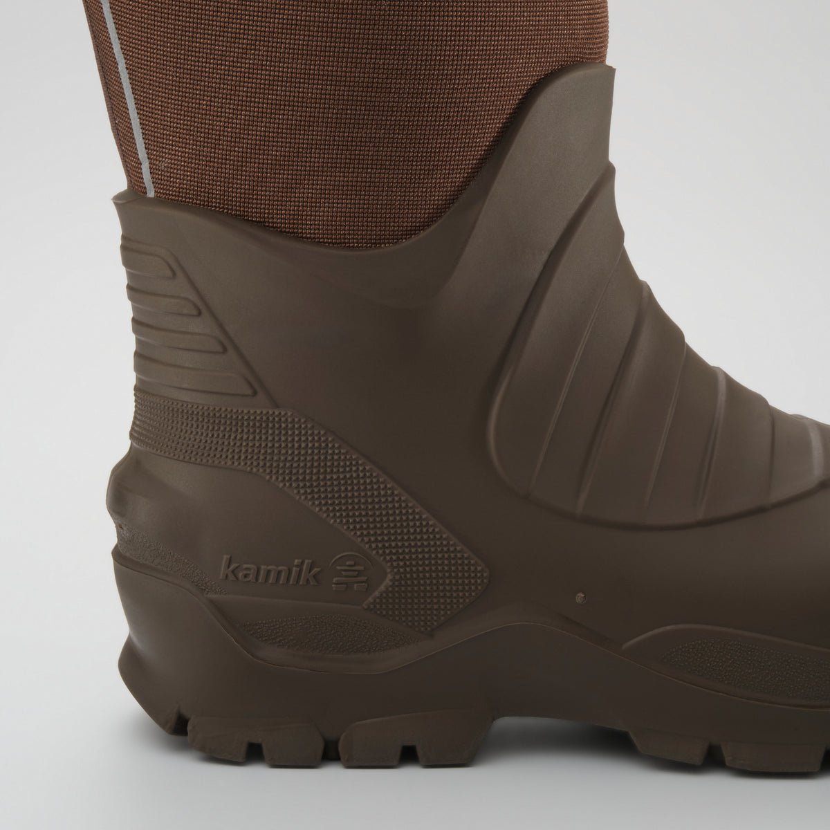 Brown : Field Day Men's Work Boots - Zoom-in Side View