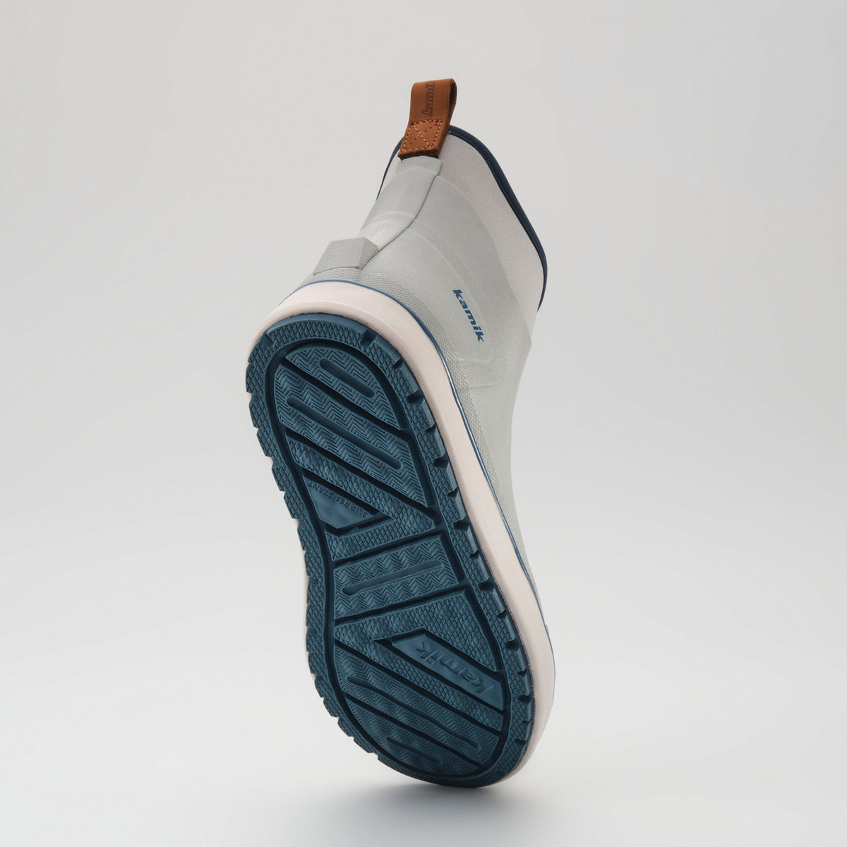 Light Gray : Lowtide Women's Rain Boots - Outsole View