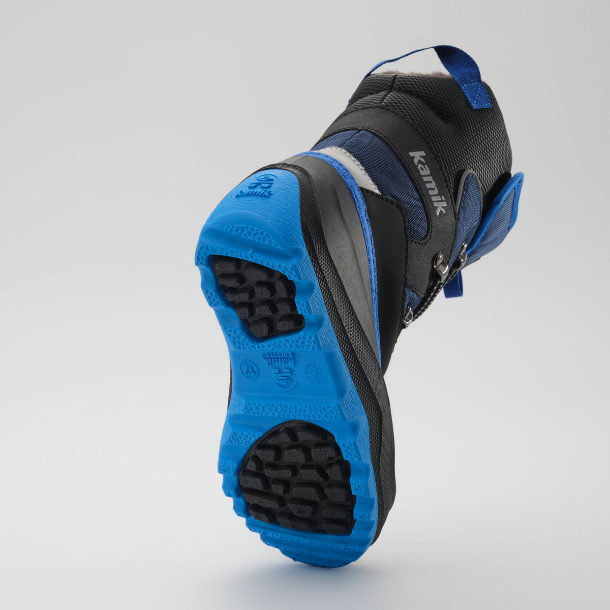 Navy : Luke EZ Kids Winter Boots - Outsole View