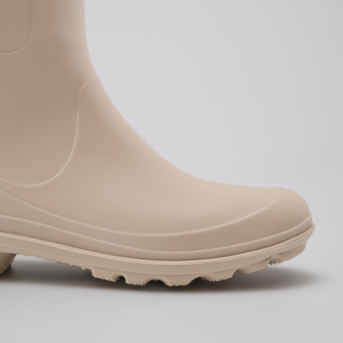 Fossil : Miranda Women's Rain Boots - Zoom-in Side View
