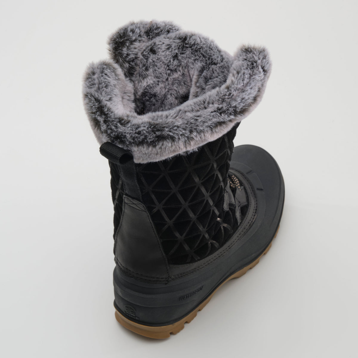 Black : Snovalley 6 Women's Winter boots - Three-Quarter Top View