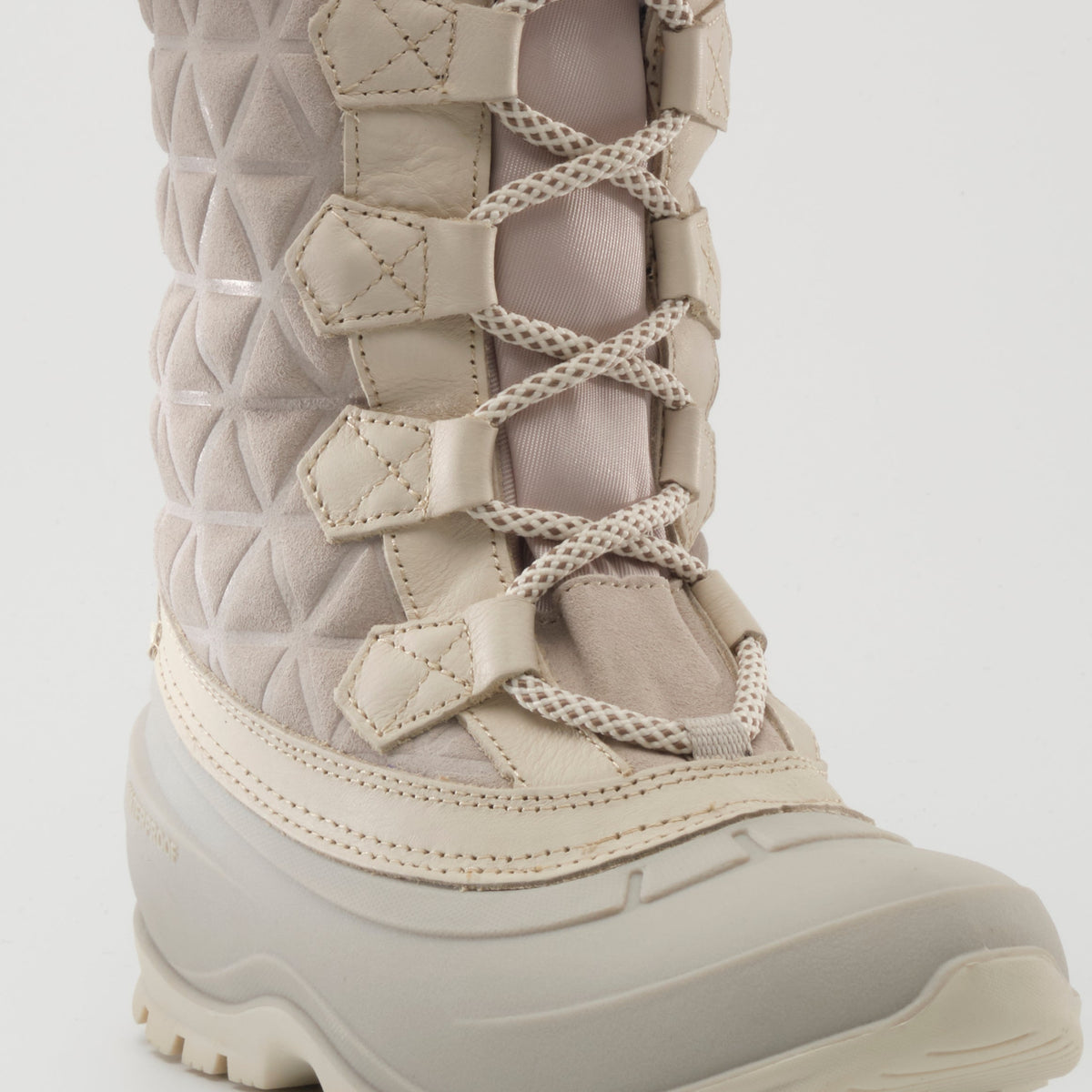 Off White : Snovalley 6 Women's Winter boots - Laces View