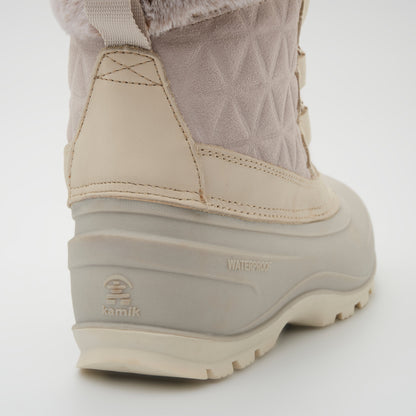 Off White : Snovalley 7 Women's Winter Boots - Close-up Back View