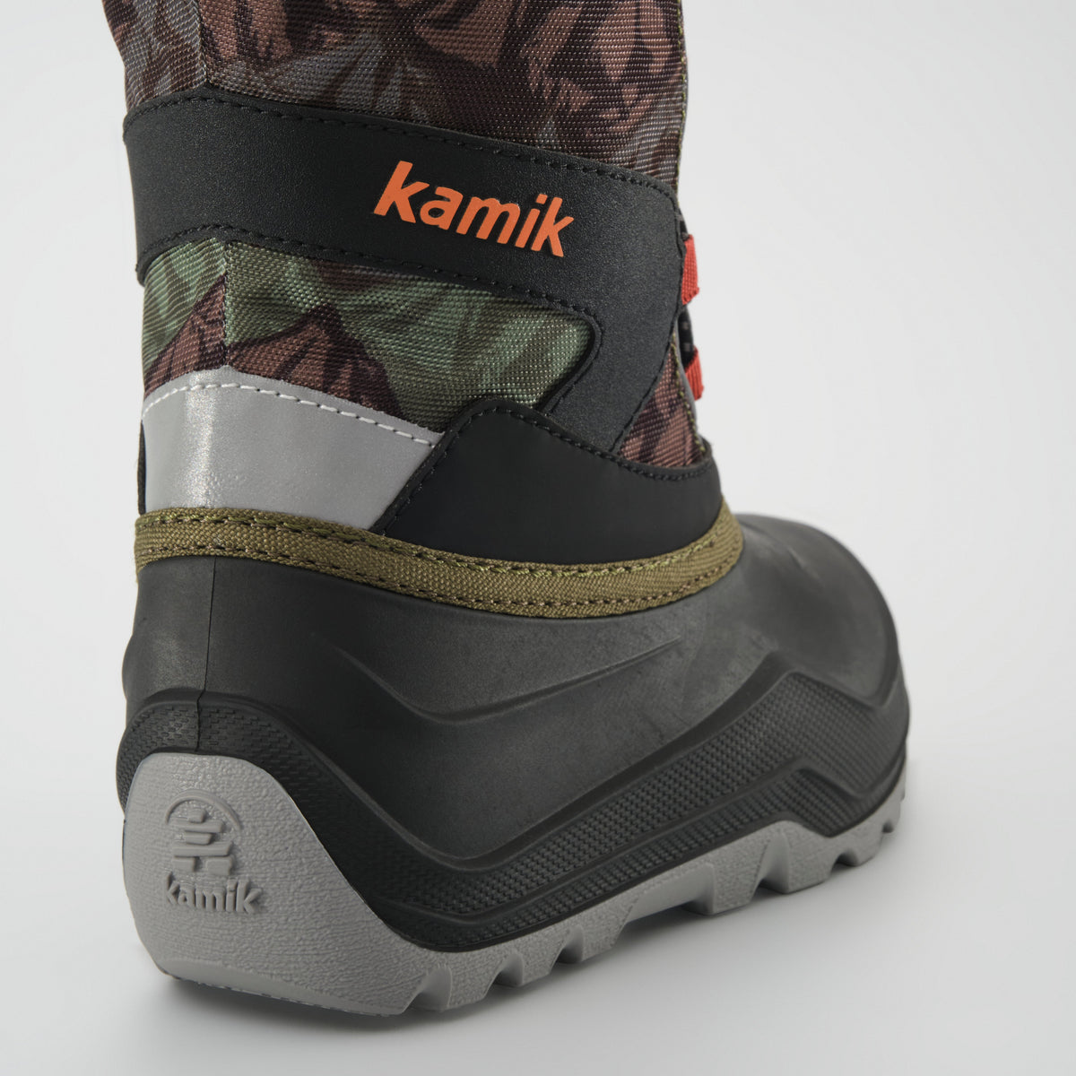 Olive-Orange : Snowfall P 3 Kids Winter Boots - Close-up Back View
