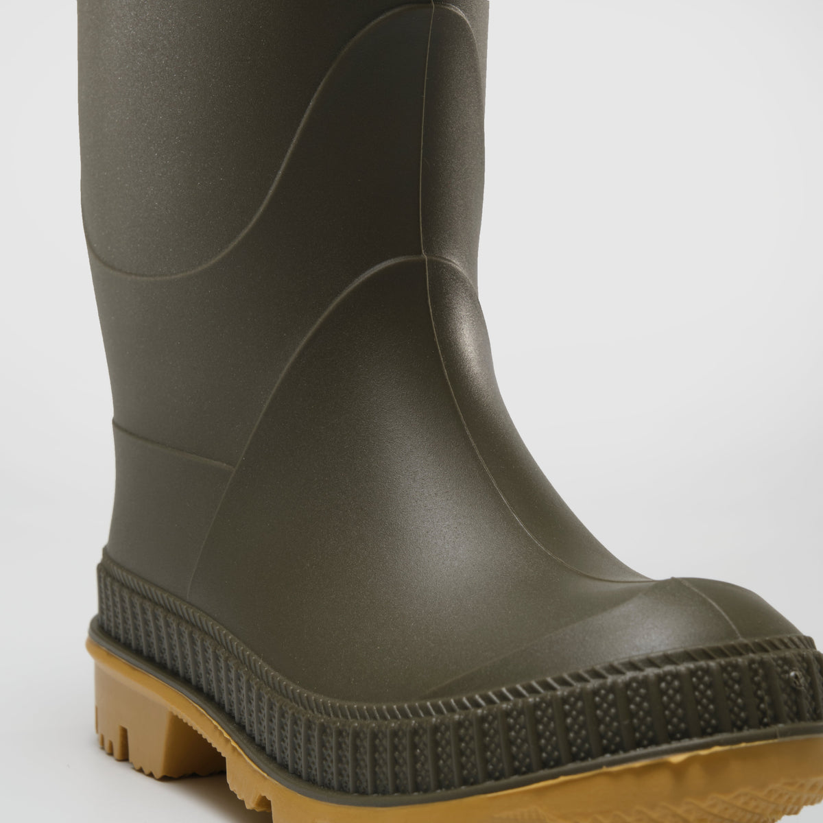 Olive : Stomp Kids' Rain Boots - Three-Quarter View Close-up