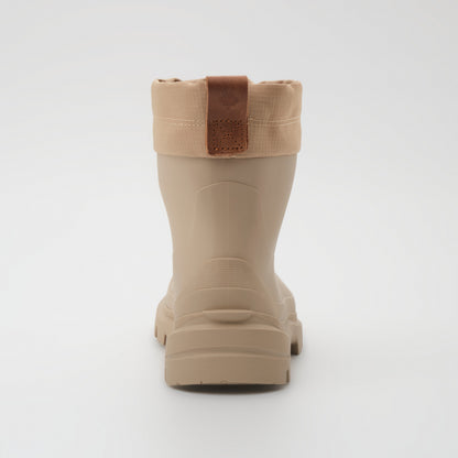 Fossil : Tundra Mid Women's Winter Boots - Back View