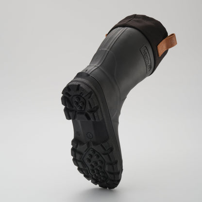 Black : Tundra Women's Winter Boots - Outsole View