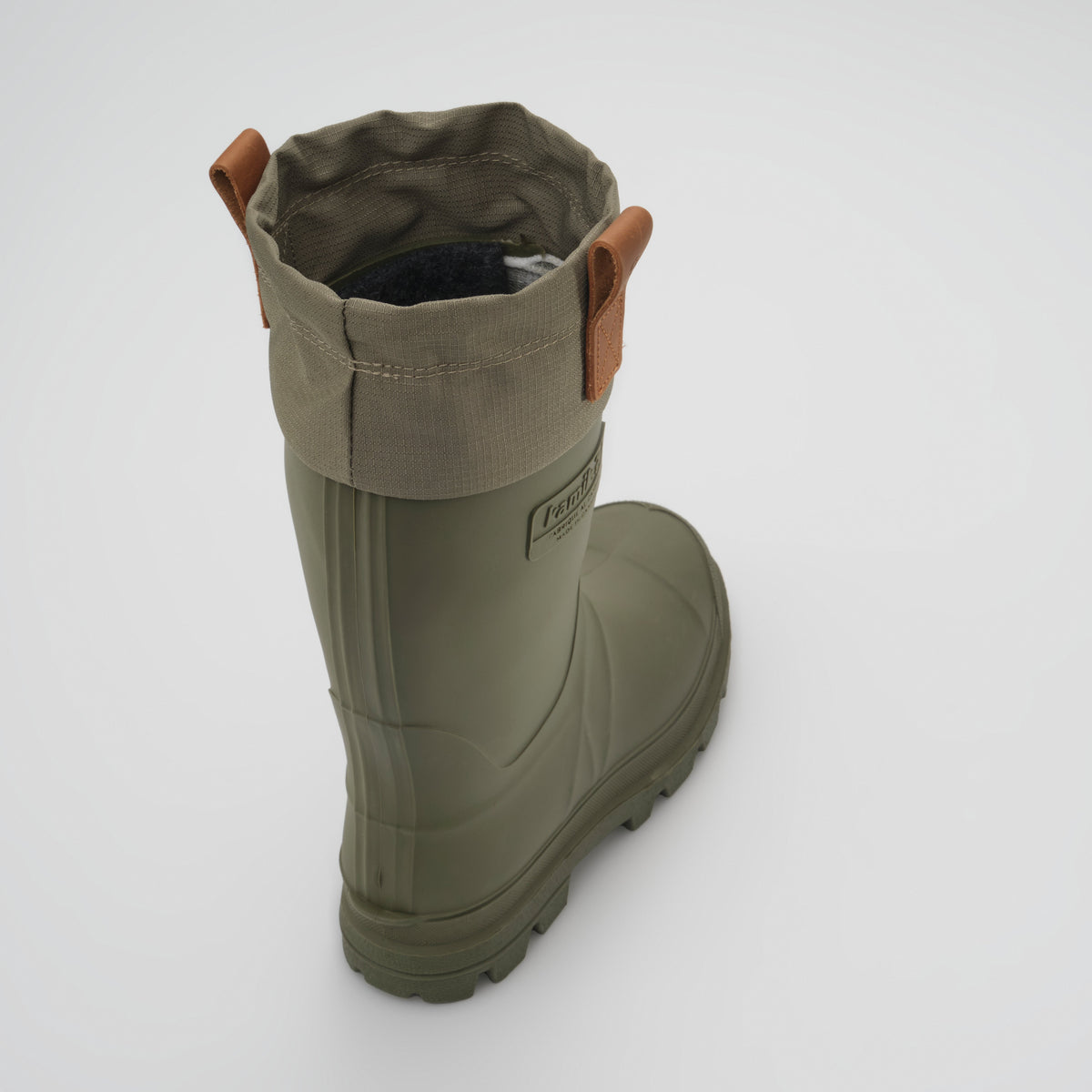 Moss Green : Tundra Women's Winter Boots - Three-Quarter Back View